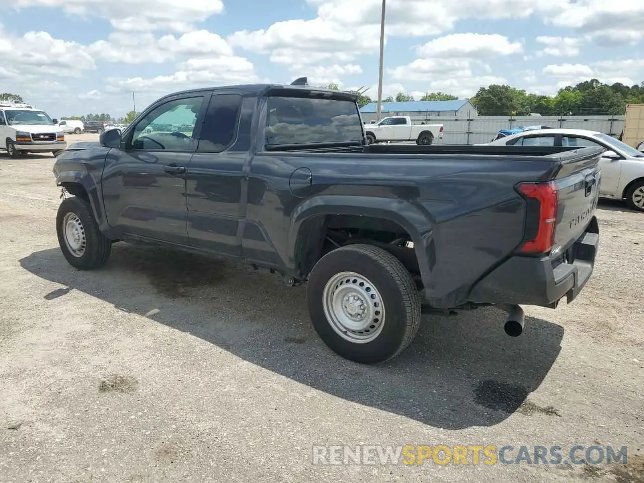 2 fotografías del automóvil dañado 3TYJDAKN9RT004084 TOYOTA TACOMA 2024