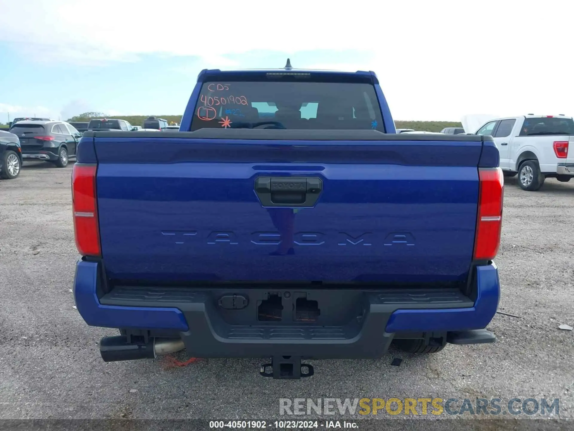 17 fotografías del automóvil dañado 3TYKB5FN0RT011128 TOYOTA TACOMA 2024