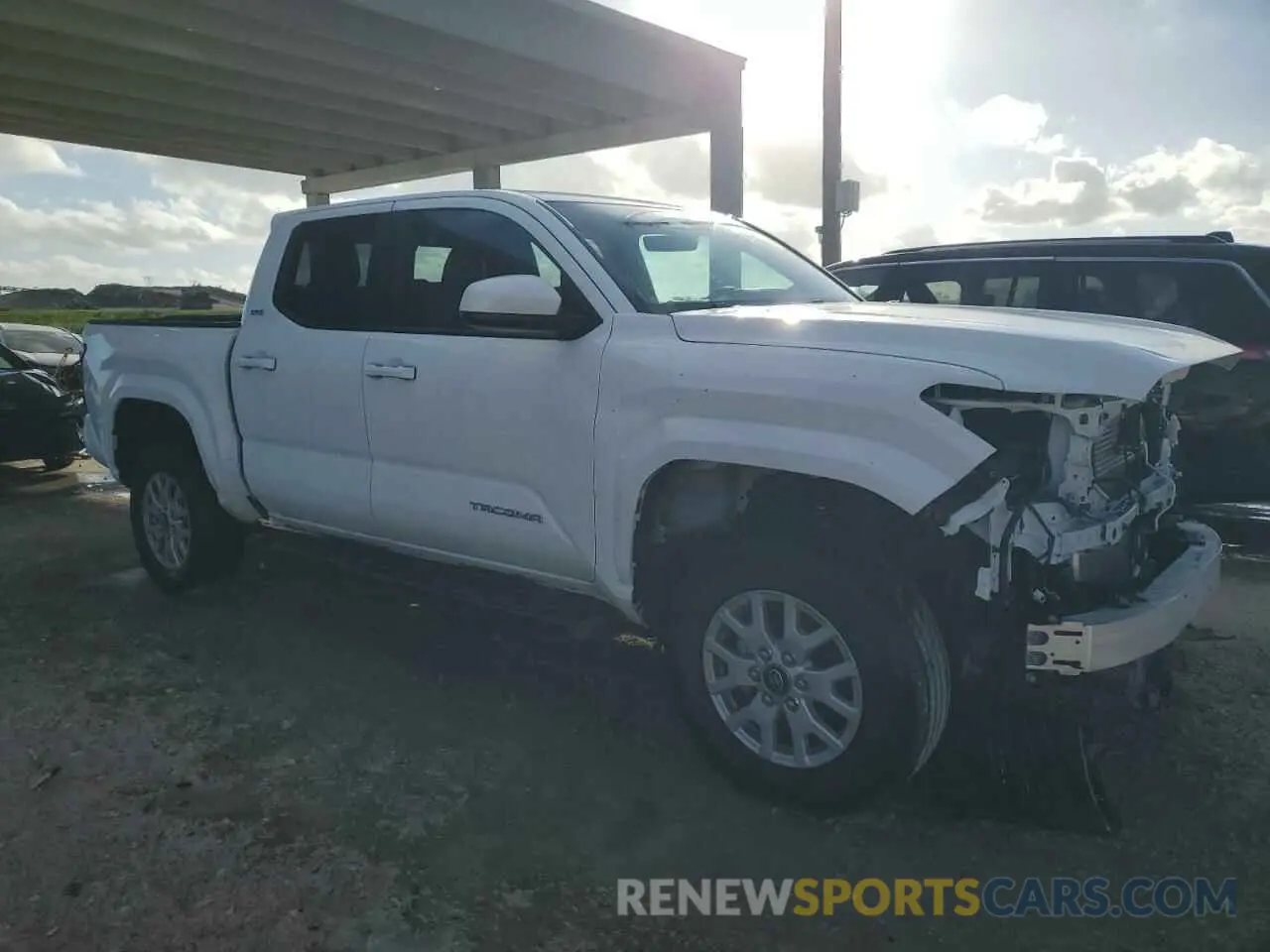 4 fotografías del automóvil dañado 3TYKB5FN2RT007713 TOYOTA TACOMA 2024