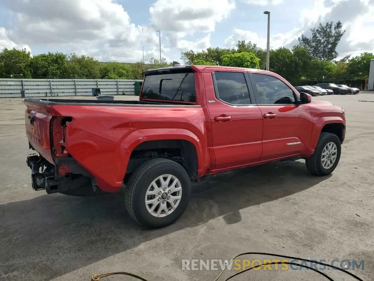 3 fotografías del automóvil dañado 3TYKB5FN8RT001446 TOYOTA TACOMA 2024