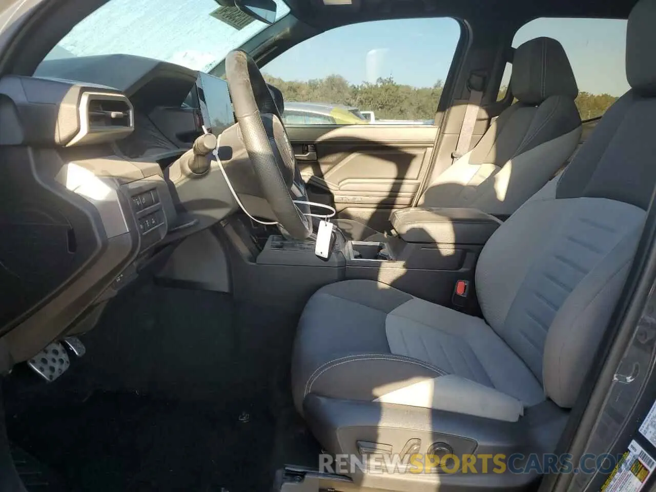 7 fotografías del automóvil dañado 3TYKB5FN9RT000614 TOYOTA TACOMA 2024