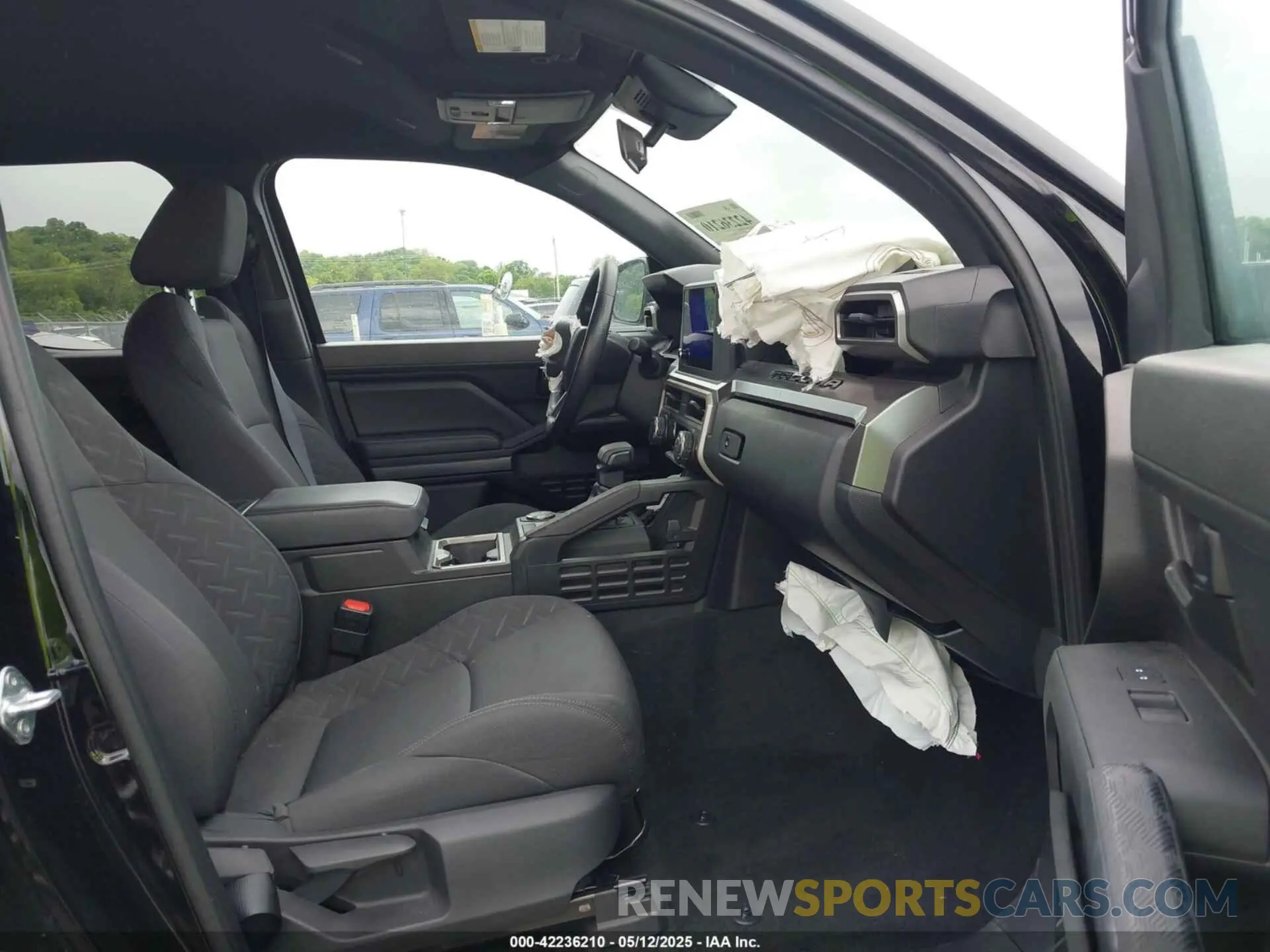 5 fotografías del automóvil dañado 3TYKB5FNXRT003845 TOYOTA TACOMA 2024