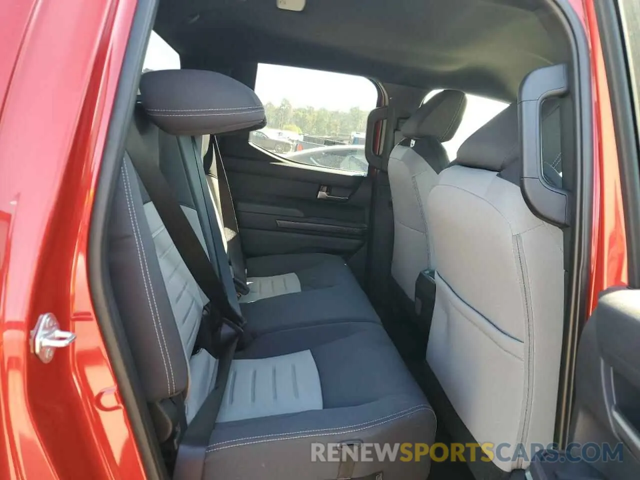 10 fotografías del automóvil dañado 3TYKB5FNXRT006437 TOYOTA TACOMA 2024