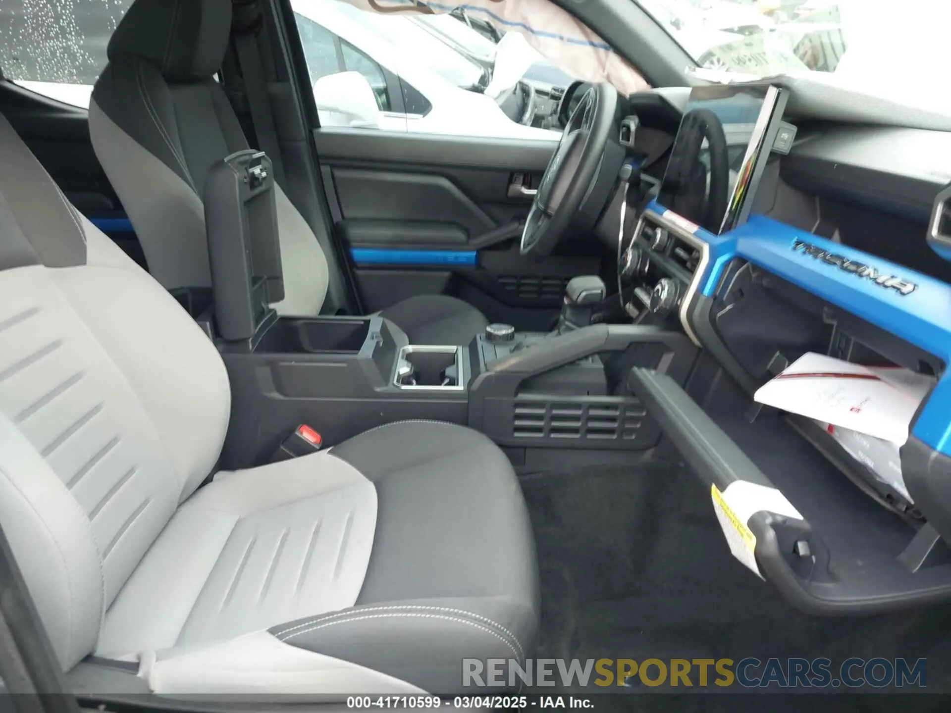 5 fotografías del automóvil dañado 3TYKB5FNXRT009841 TOYOTA TACOMA 2024