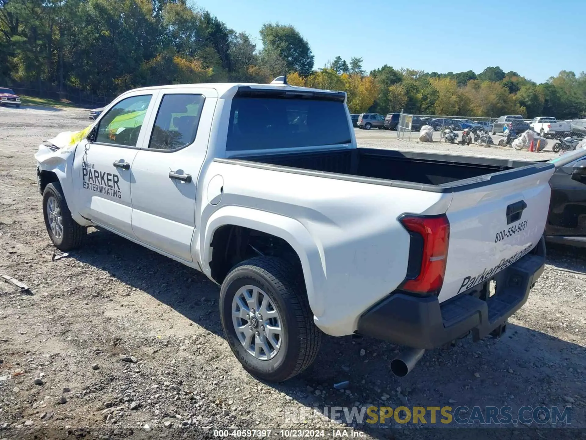 3 fotografías del automóvil dañado 3TYKD5HN0RT004140 TOYOTA TACOMA 2024
