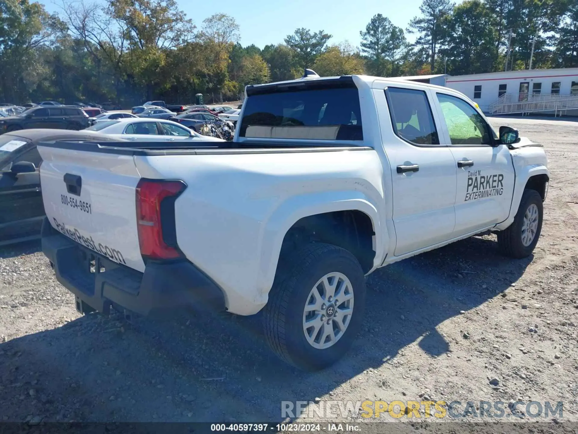 4 fotografías del automóvil dañado 3TYKD5HN0RT004140 TOYOTA TACOMA 2024