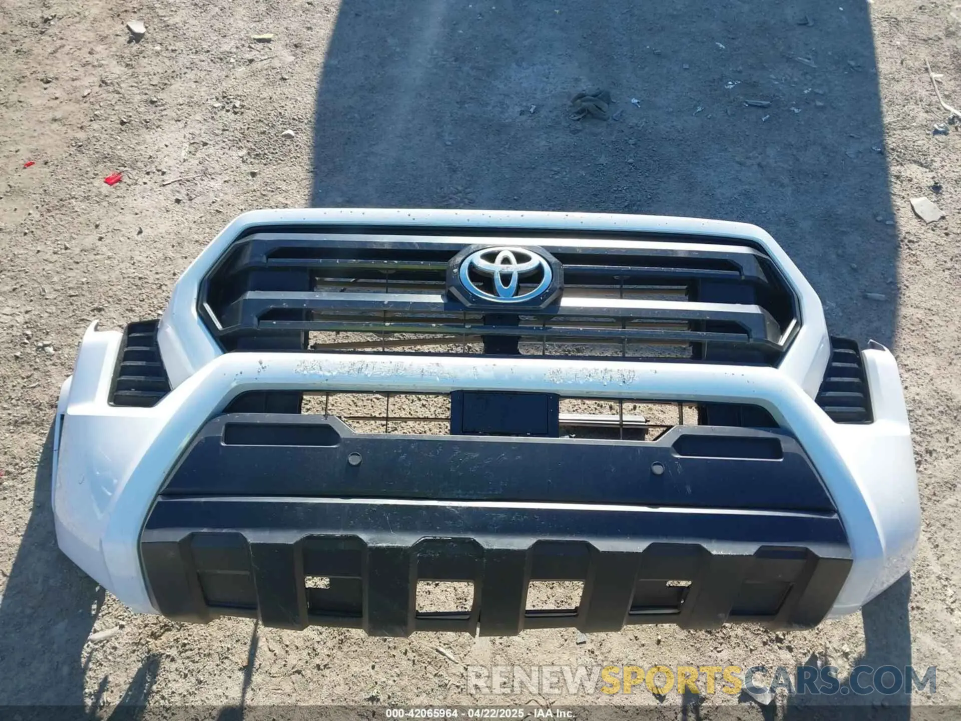 12 fotografías del automóvil dañado 3TYKD5HN2RT000445 TOYOTA TACOMA 2024