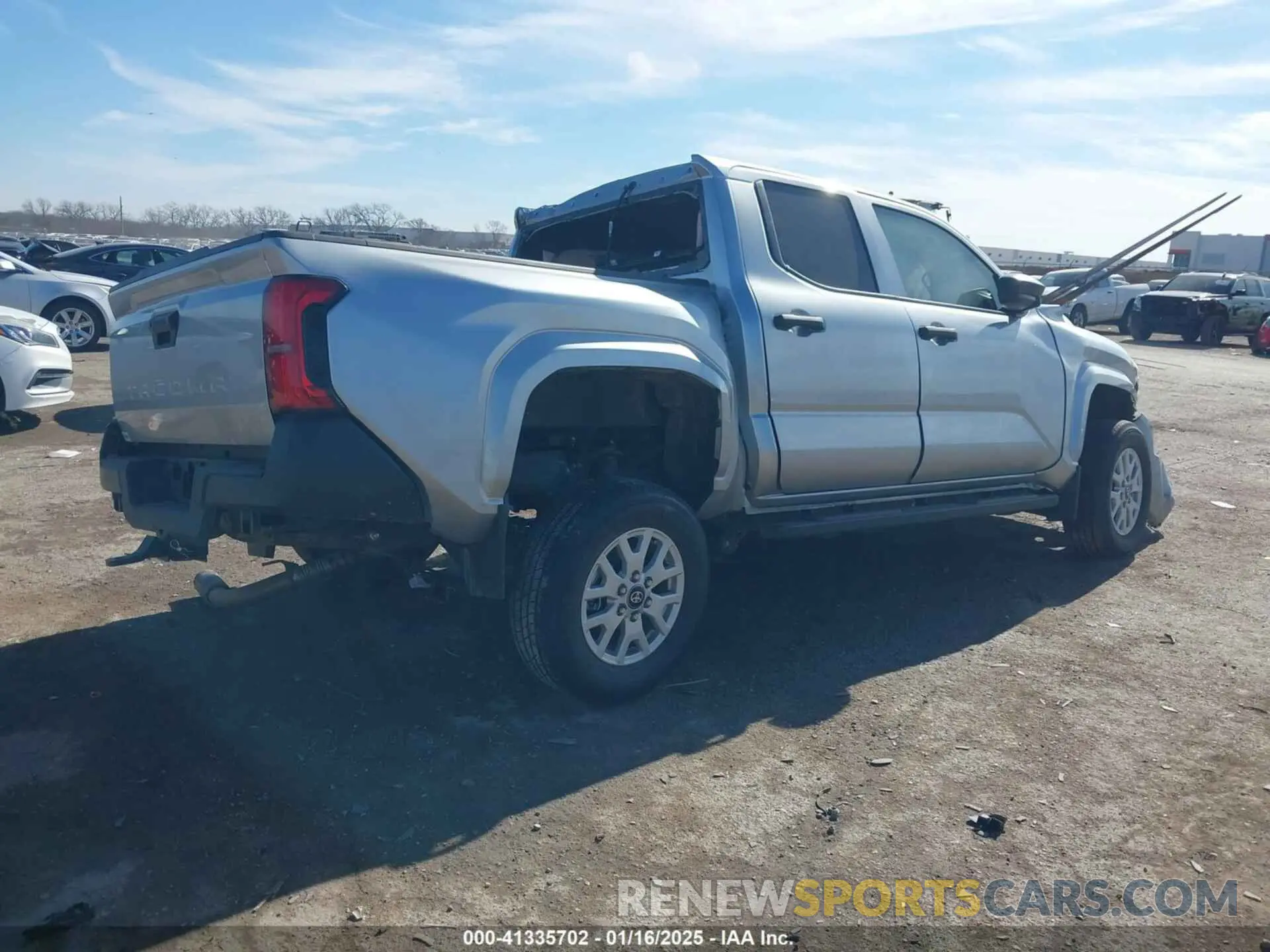 4 fotografías del automóvil dañado 3TYKD5HN4RT016047 TOYOTA TACOMA 2024
