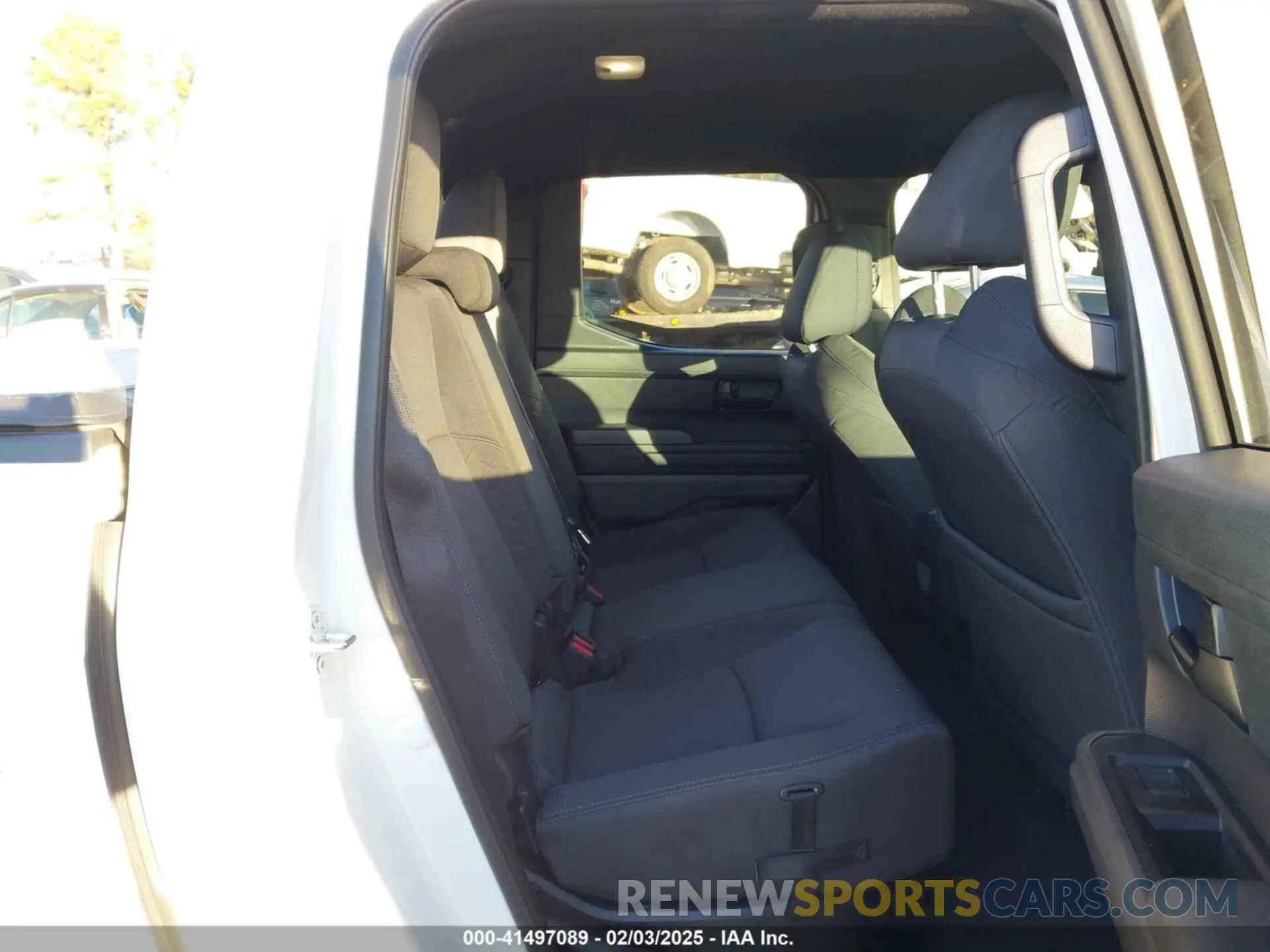 8 fotografías del automóvil dañado 3TYKE5JN9RT034258 TOYOTA TACOMA 2024