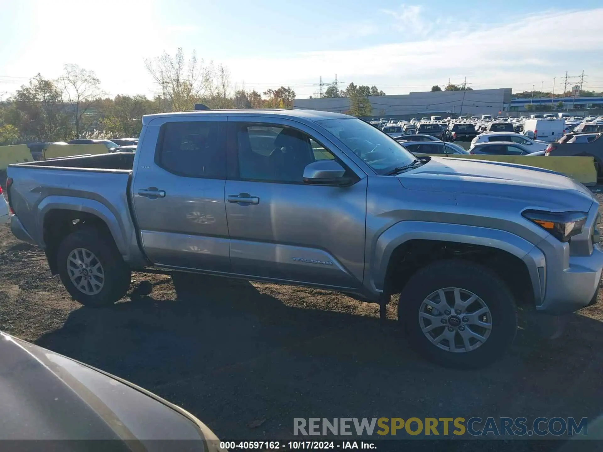 13 fotografías del automóvil dañado 3TYLB5JN0RT031729 TOYOTA TACOMA 2024