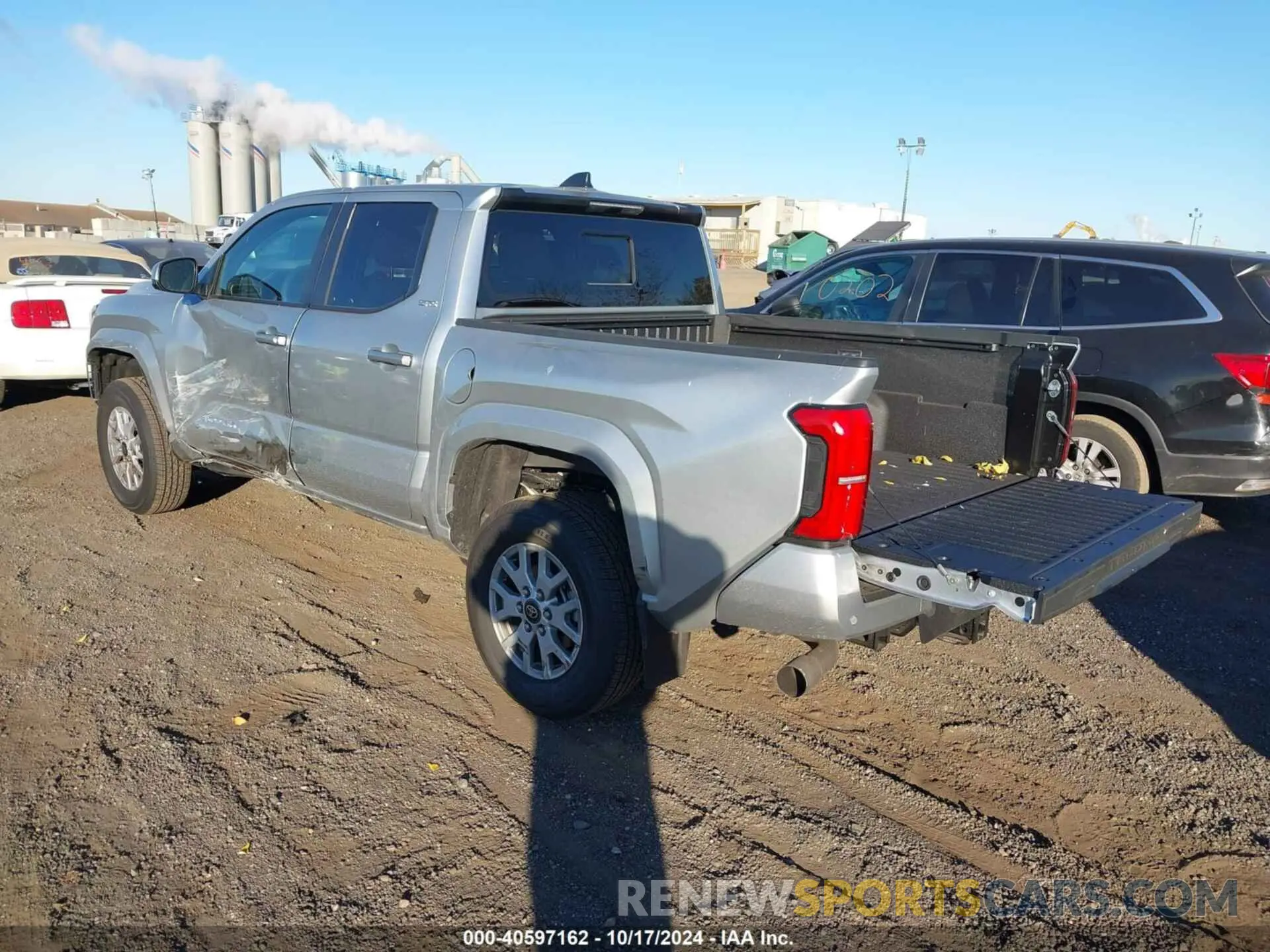 3 fotografías del automóvil dañado 3TYLB5JN0RT031729 TOYOTA TACOMA 2024