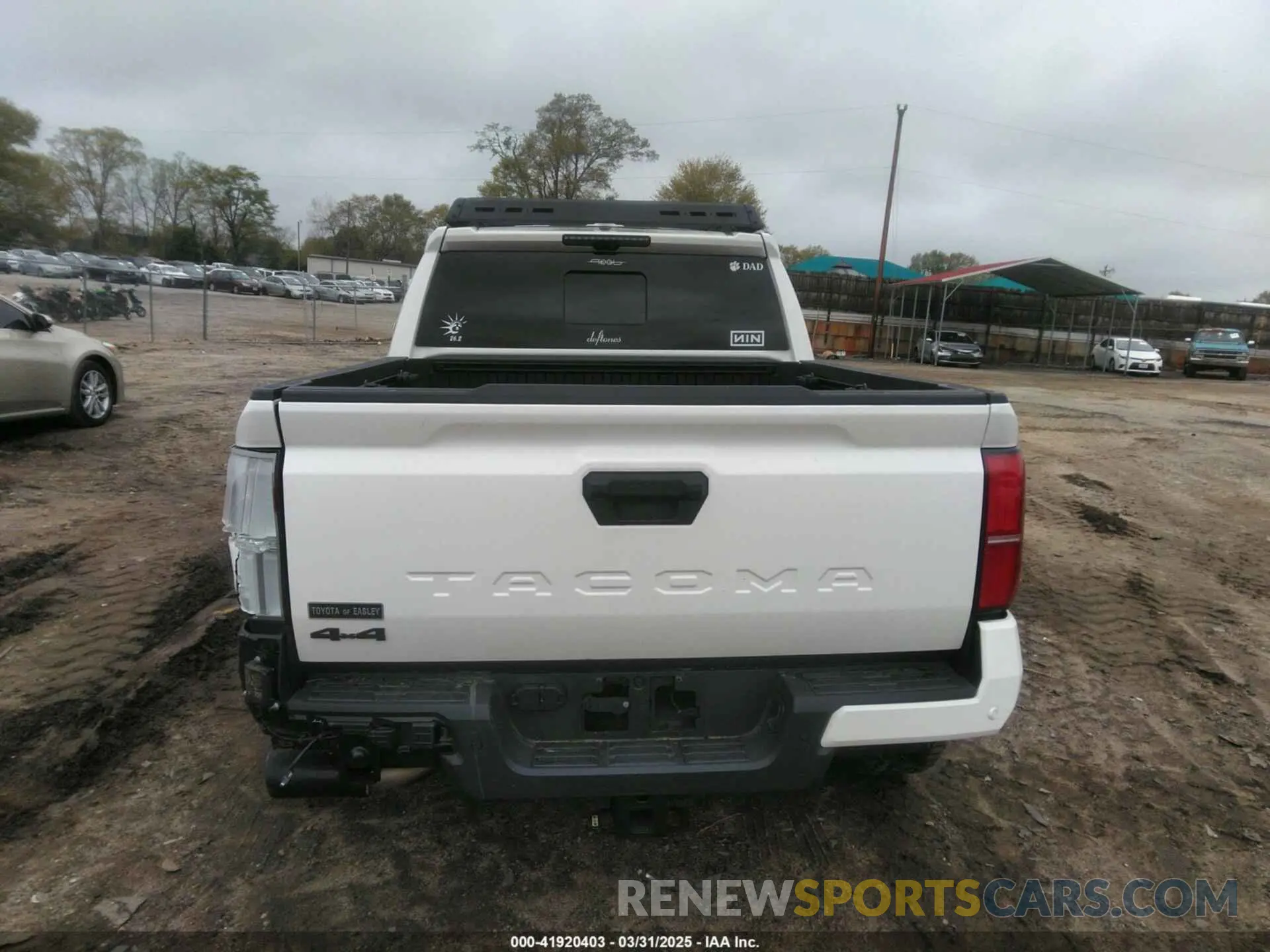 16 fotografías del automóvil dañado 3TYLB5JN1RT011960 TOYOTA TACOMA 2024