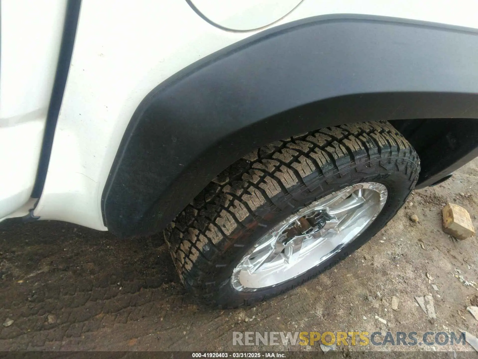 18 fotografías del automóvil dañado 3TYLB5JN1RT011960 TOYOTA TACOMA 2024