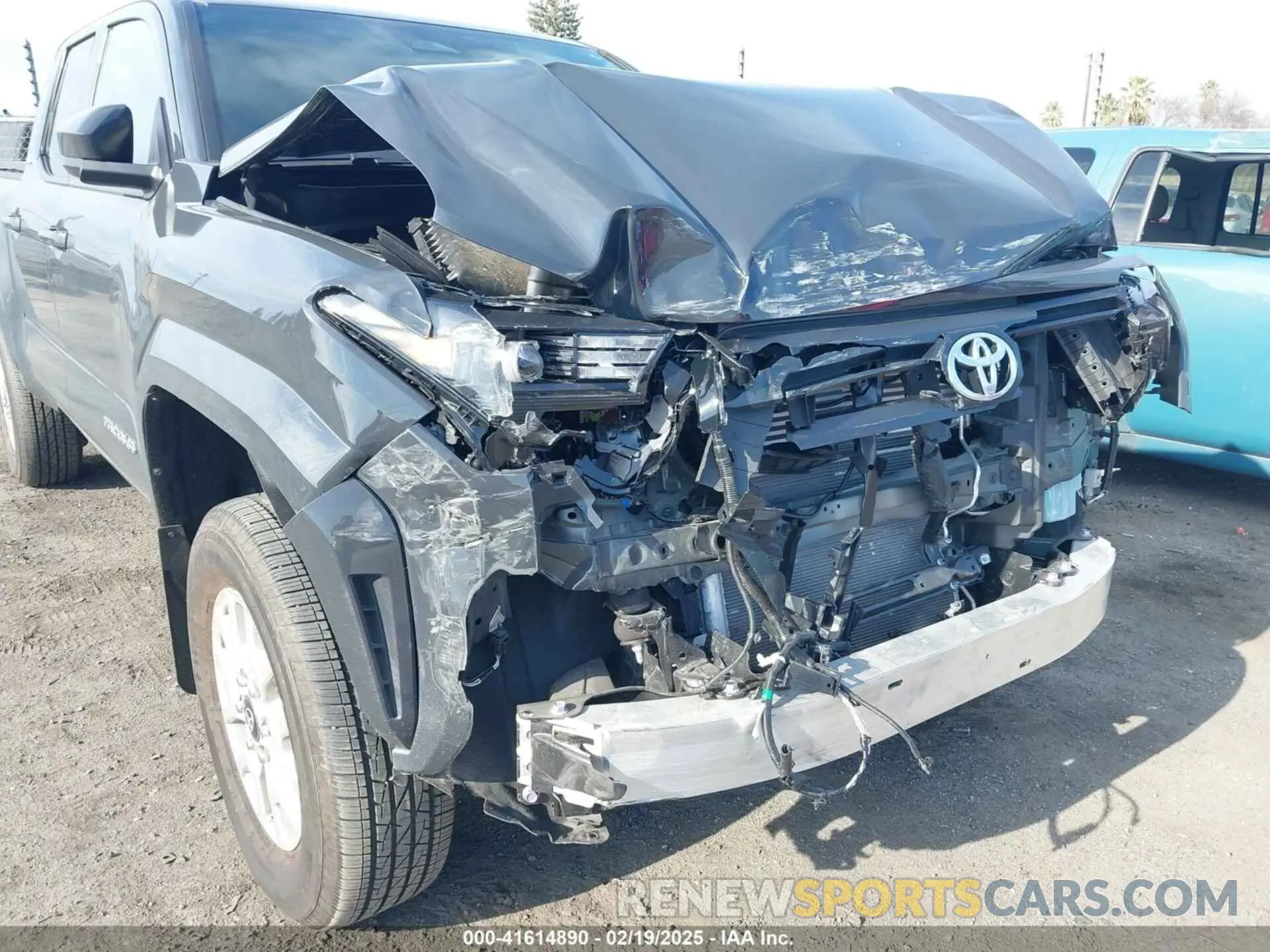 6 fotografías del automóvil dañado 3TYLB5JN1RT031108 TOYOTA TACOMA 2024