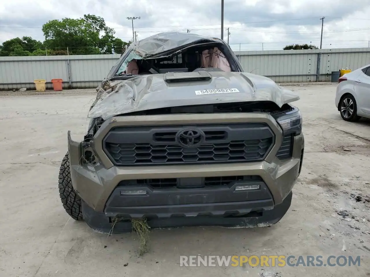 5 fotografías del automóvil dañado 3TYLB5JN1RT048880 TOYOTA TACOMA 2024