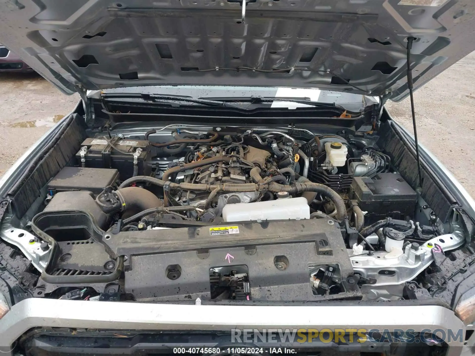 10 fotografías del automóvil dañado 3TYLB5JN2RT028055 TOYOTA TACOMA 2024