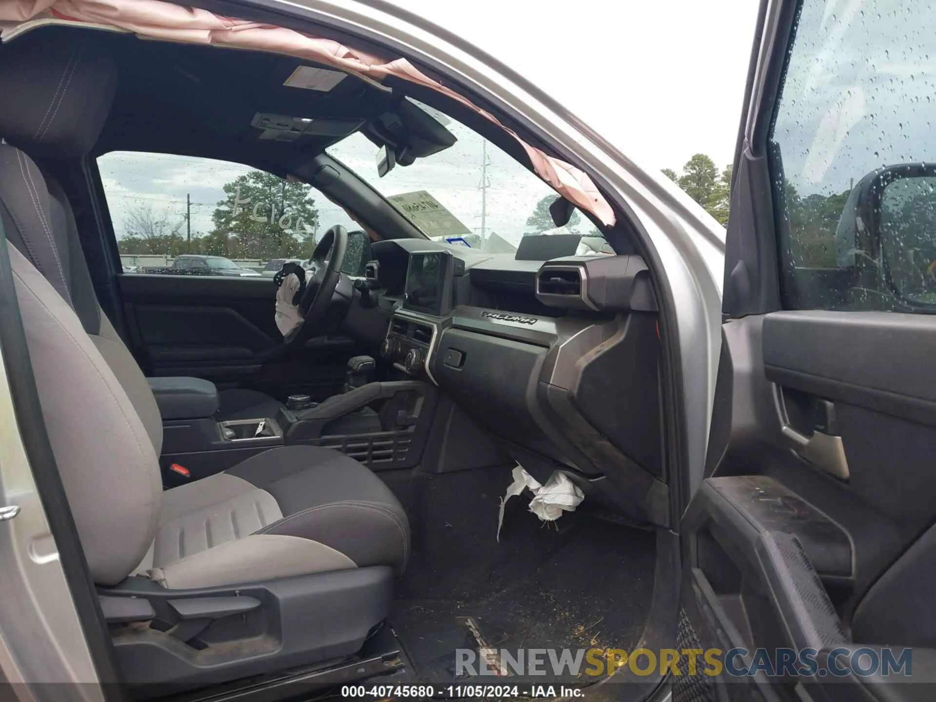 5 fotografías del automóvil dañado 3TYLB5JN2RT028055 TOYOTA TACOMA 2024