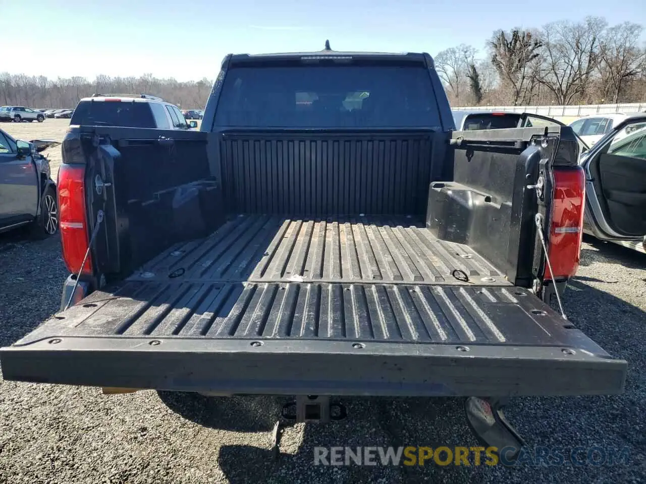 6 fotografías del automóvil dañado 3TYLB5JN3RT037640 TOYOTA TACOMA 2024