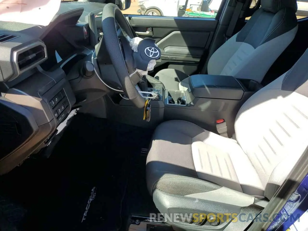 7 fotografías del automóvil dañado 3TYLB5JN3RT047715 TOYOTA TACOMA 2024