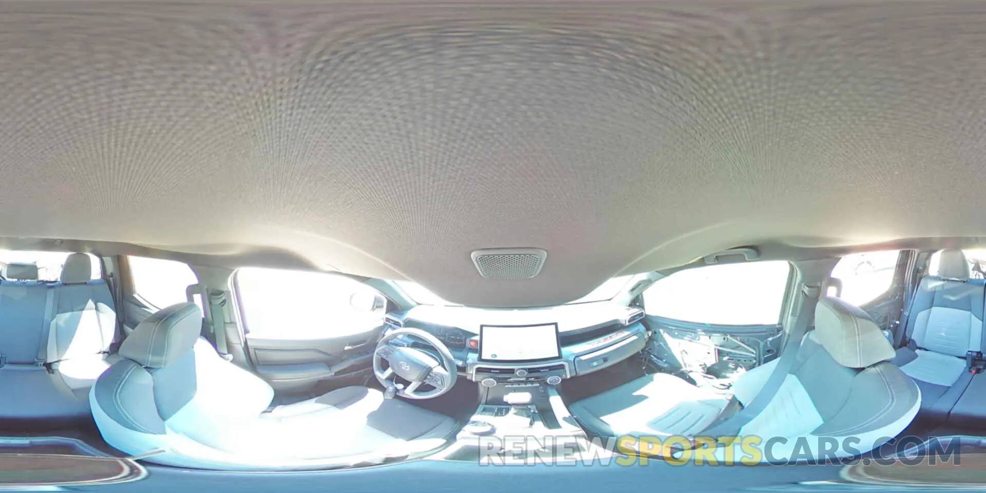 13 fotografías del automóvil dañado 3TYLB5JN4RT043849 TOYOTA TACOMA 2024