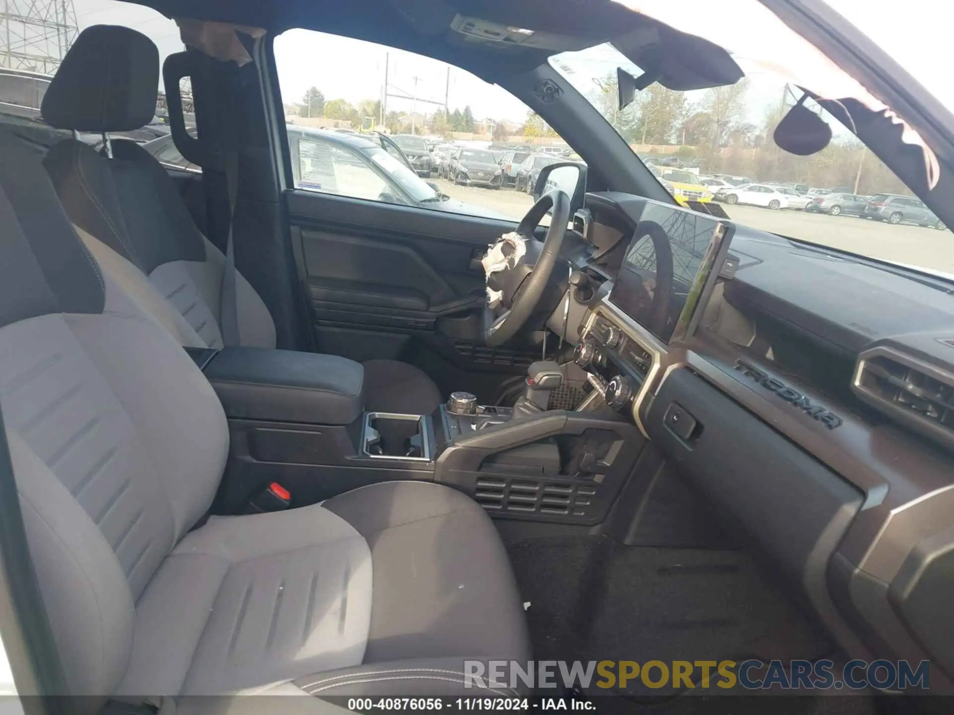 5 fotografías del automóvil dañado 3TYLB5JN6RT001778 TOYOTA TACOMA 2024