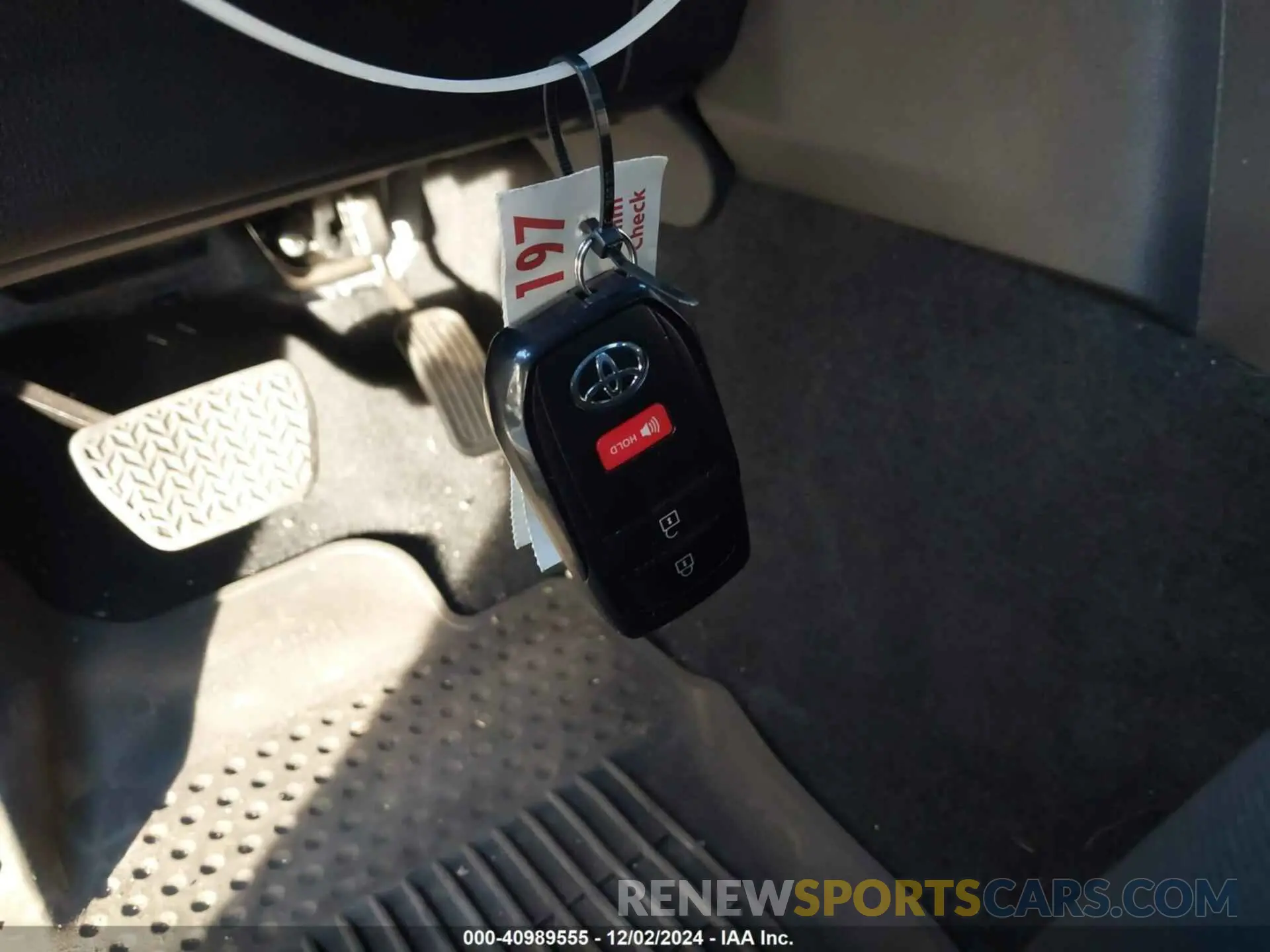 11 fotografías del automóvil dañado 3TYLB5JN6RT009346 TOYOTA TACOMA 2024