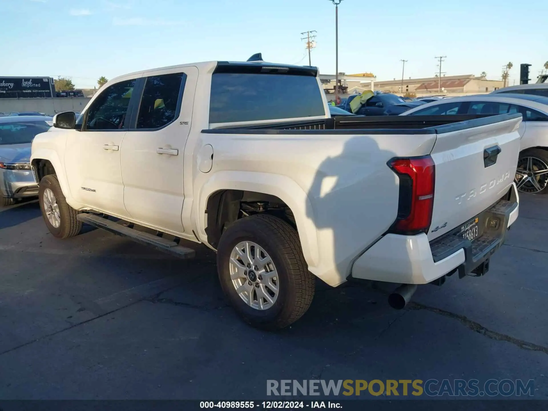 3 fotografías del automóvil dañado 3TYLB5JN6RT009346 TOYOTA TACOMA 2024