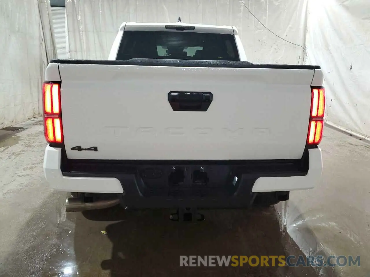 6 fotografías del automóvil dañado 3TYLB5JN6RT017043 TOYOTA TACOMA 2024