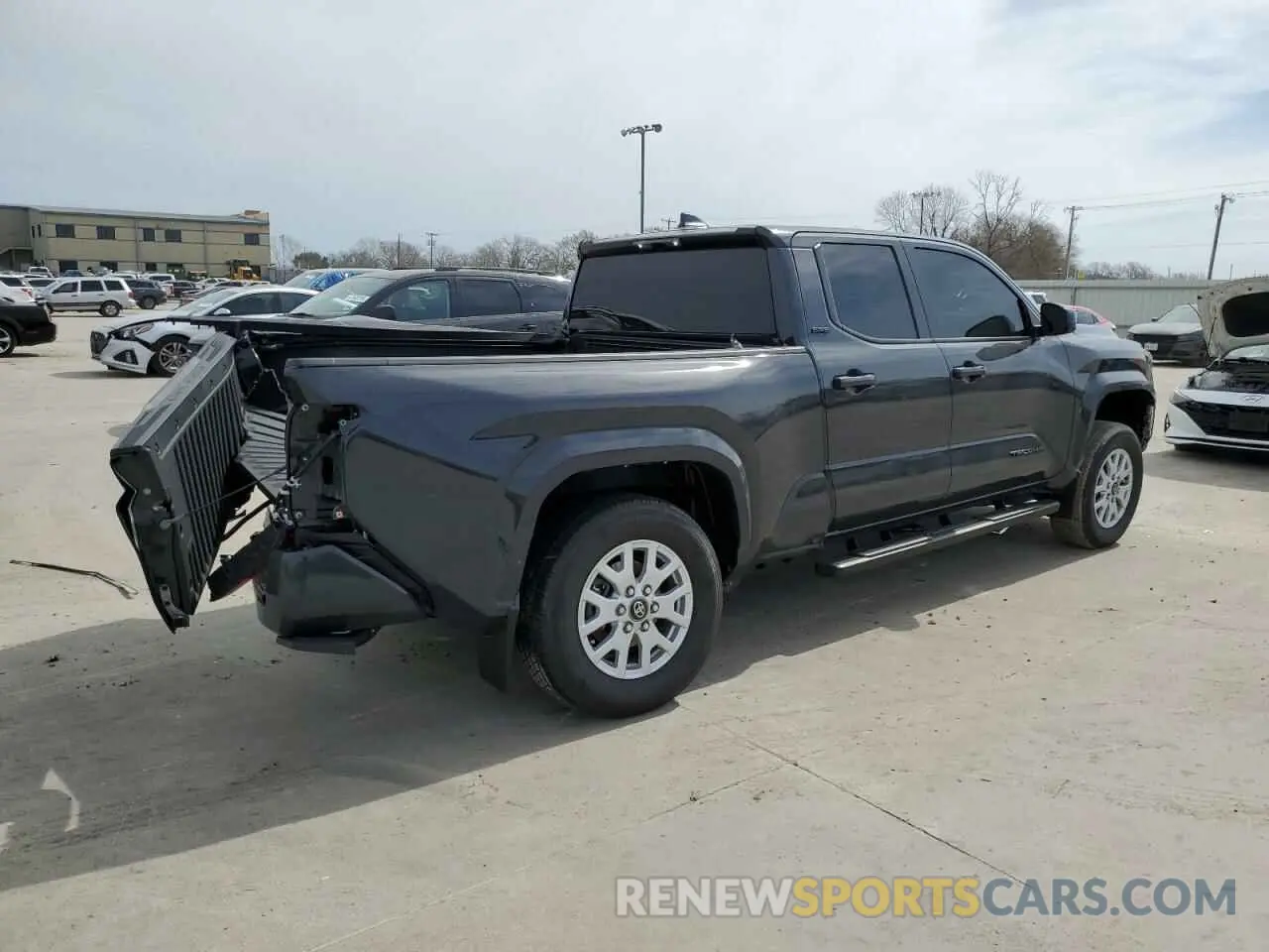 3 fotografías del automóvil dañado 3TYLB5JN6RT034912 TOYOTA TACOMA 2024