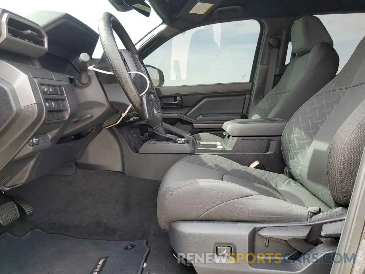 7 fotografías del automóvil dañado 3TYLB5JN6RT034912 TOYOTA TACOMA 2024