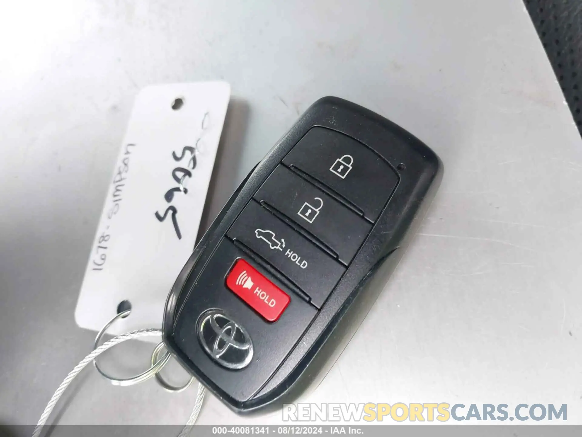 11 fotografías del automóvil dañado 3TYLB5JN7RT009940 TOYOTA TACOMA 2024