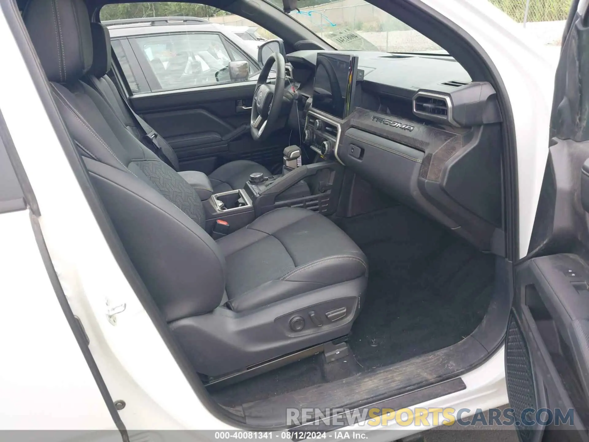 5 fotografías del automóvil dañado 3TYLB5JN7RT009940 TOYOTA TACOMA 2024