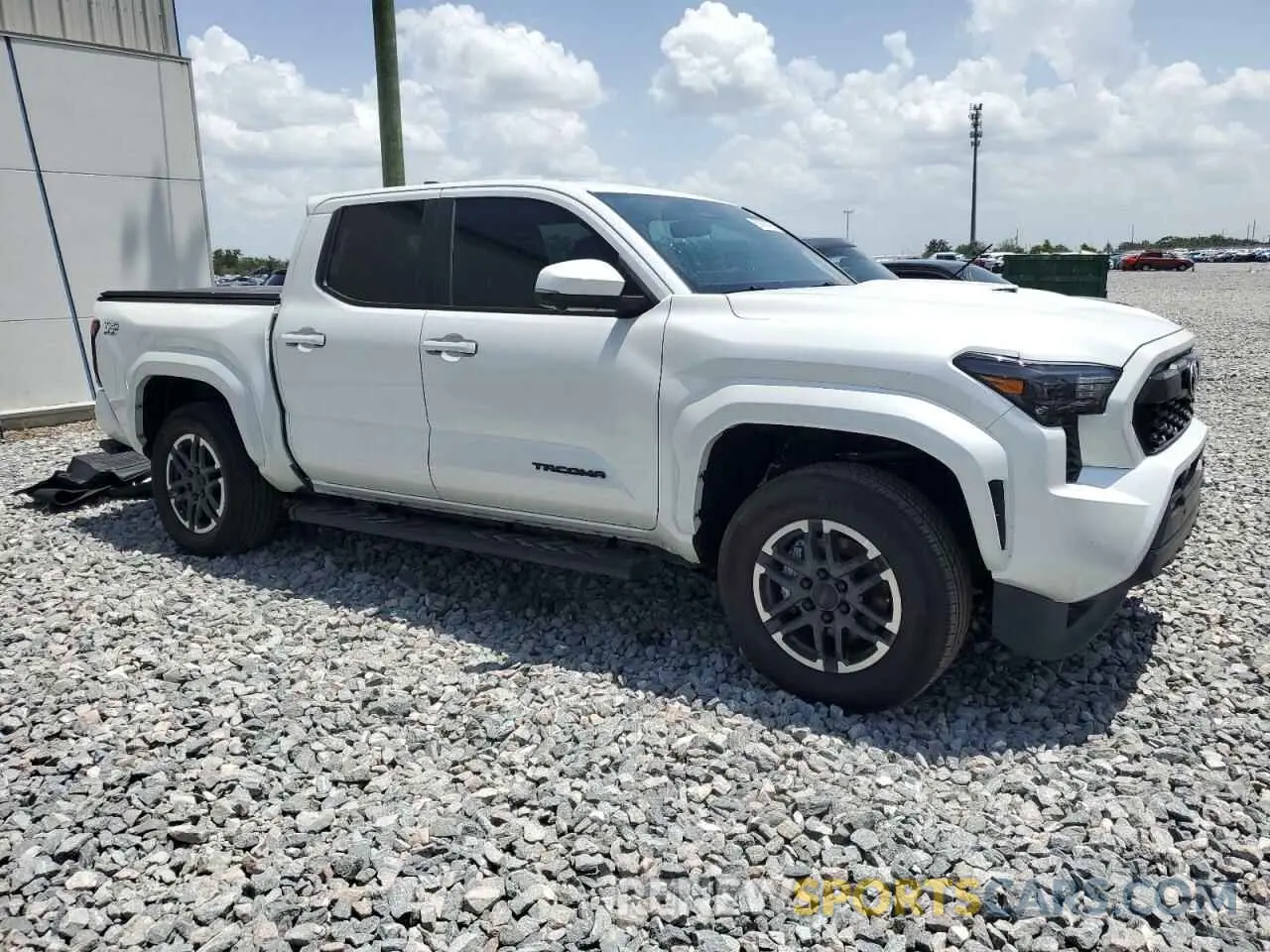 4 fotografías del automóvil dañado 3TYLB5JN7RT026530 TOYOTA TACOMA 2024
