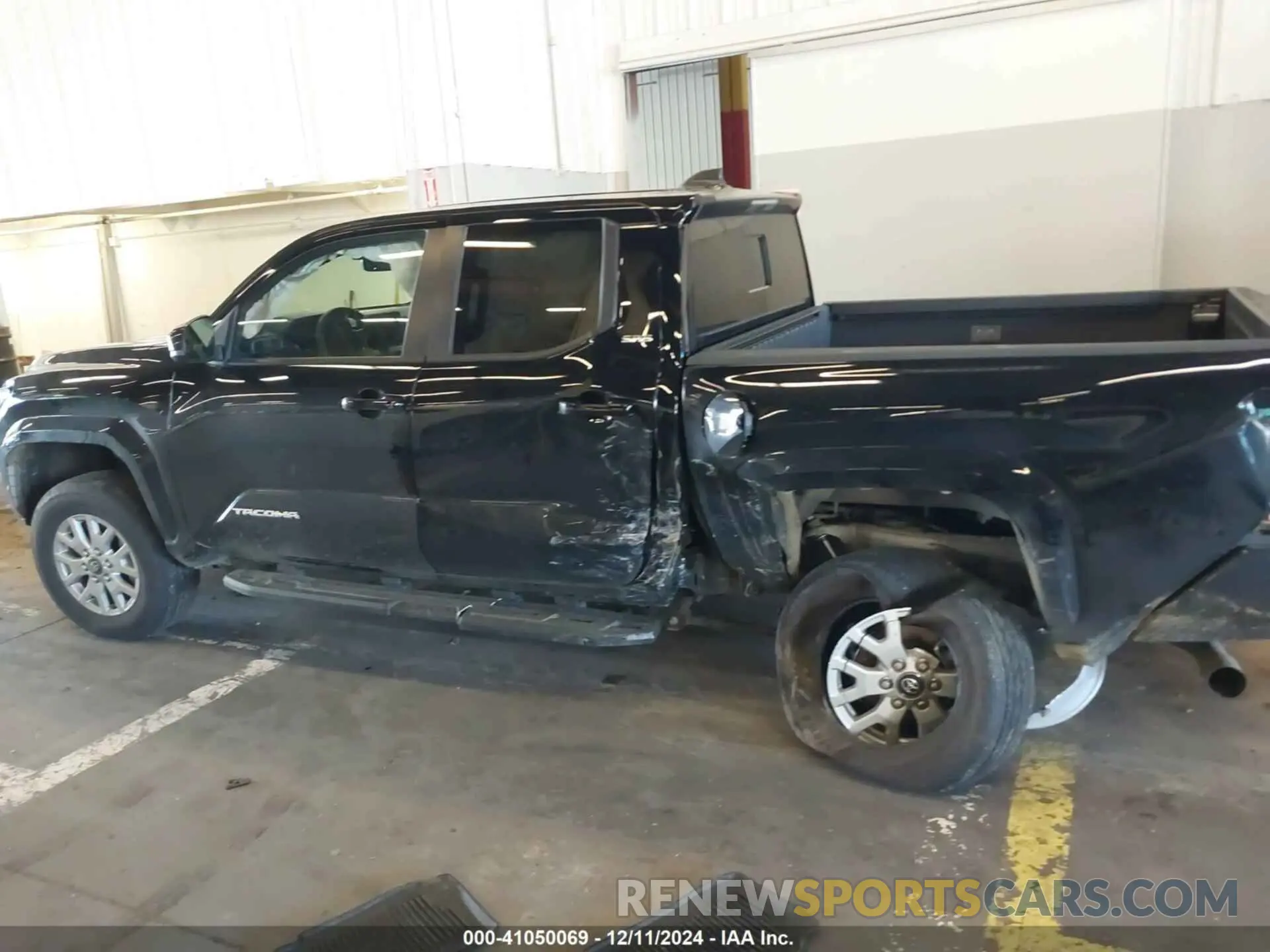 14 fotografías del automóvil dañado 3TYLB5JN8RT007114 TOYOTA TACOMA 2024