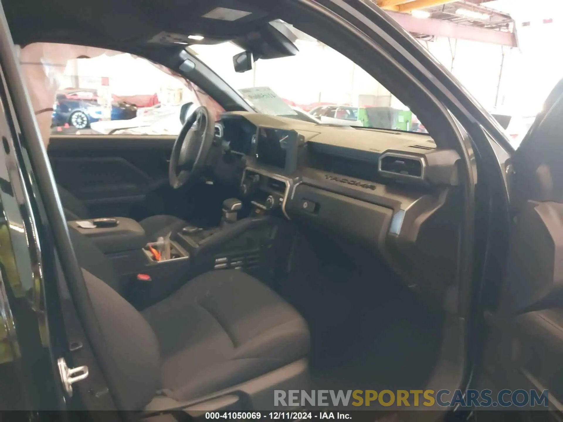5 fotografías del automóvil dañado 3TYLB5JN8RT007114 TOYOTA TACOMA 2024