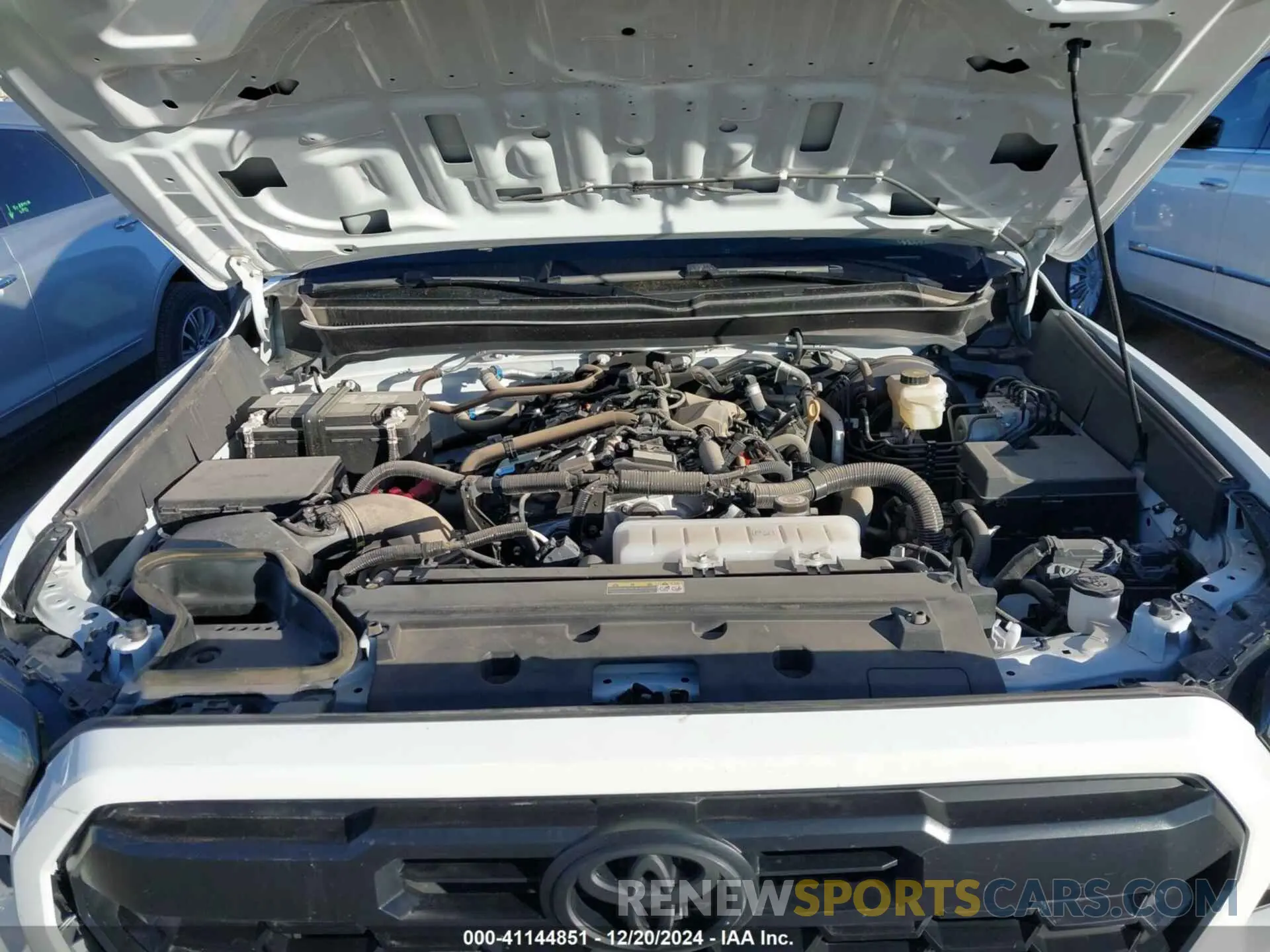10 fotografías del automóvil dañado 3TYLB5JNXRT012377 TOYOTA TACOMA 2024