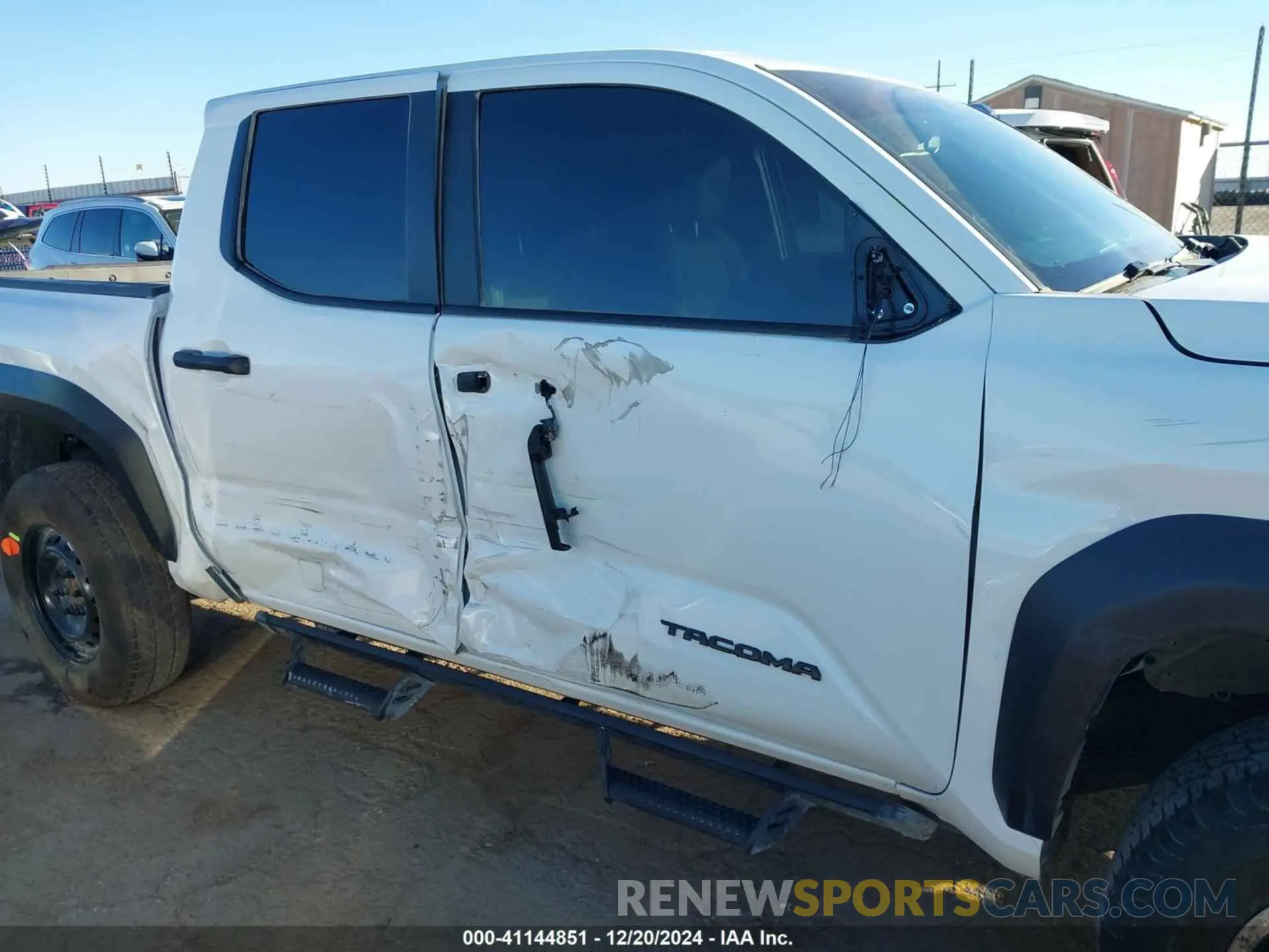 6 fotografías del automóvil dañado 3TYLB5JNXRT012377 TOYOTA TACOMA 2024