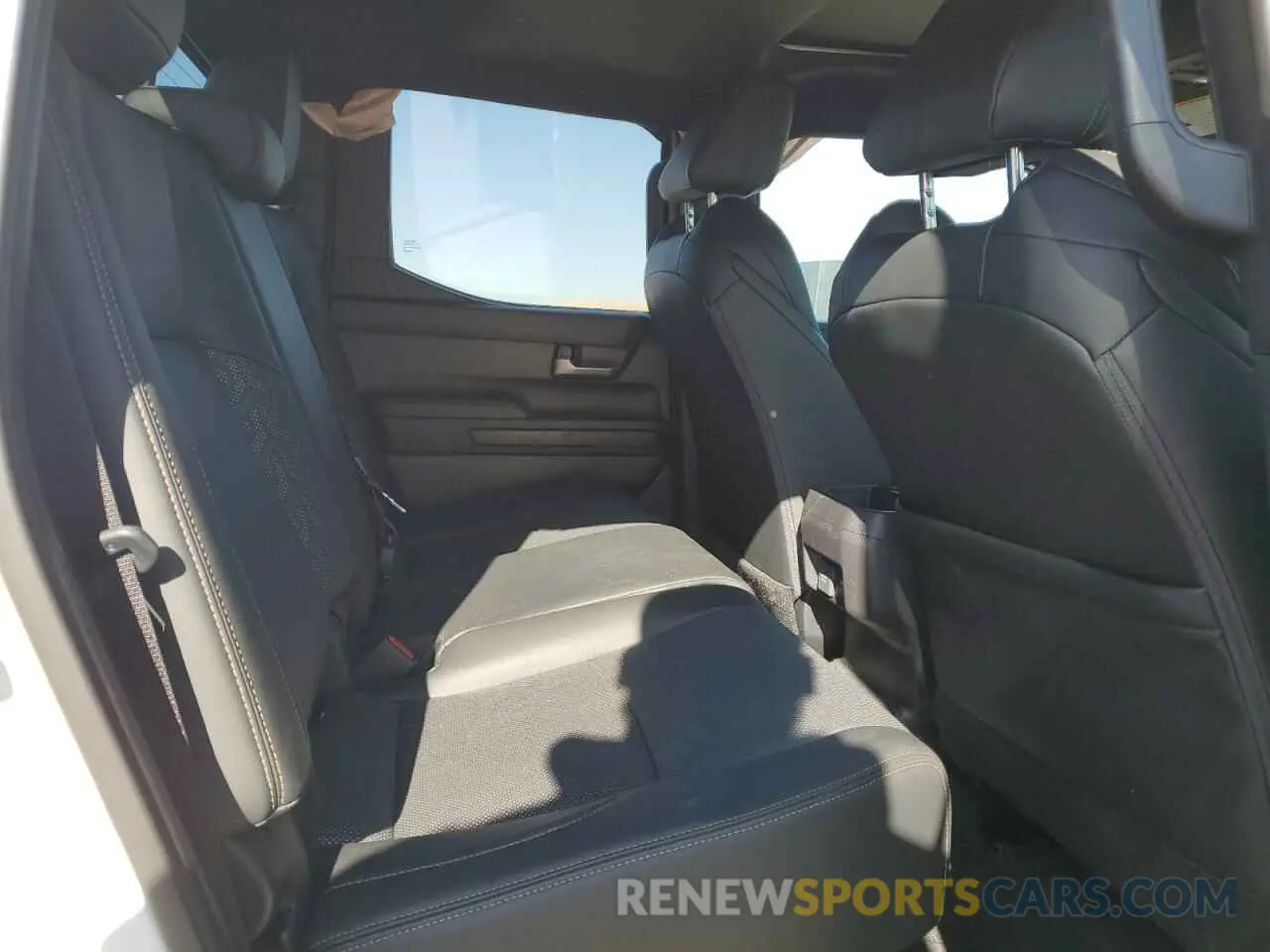 10 fotografías del automóvil dañado 3TYLC5LN5RT001748 TOYOTA TACOMA 2024