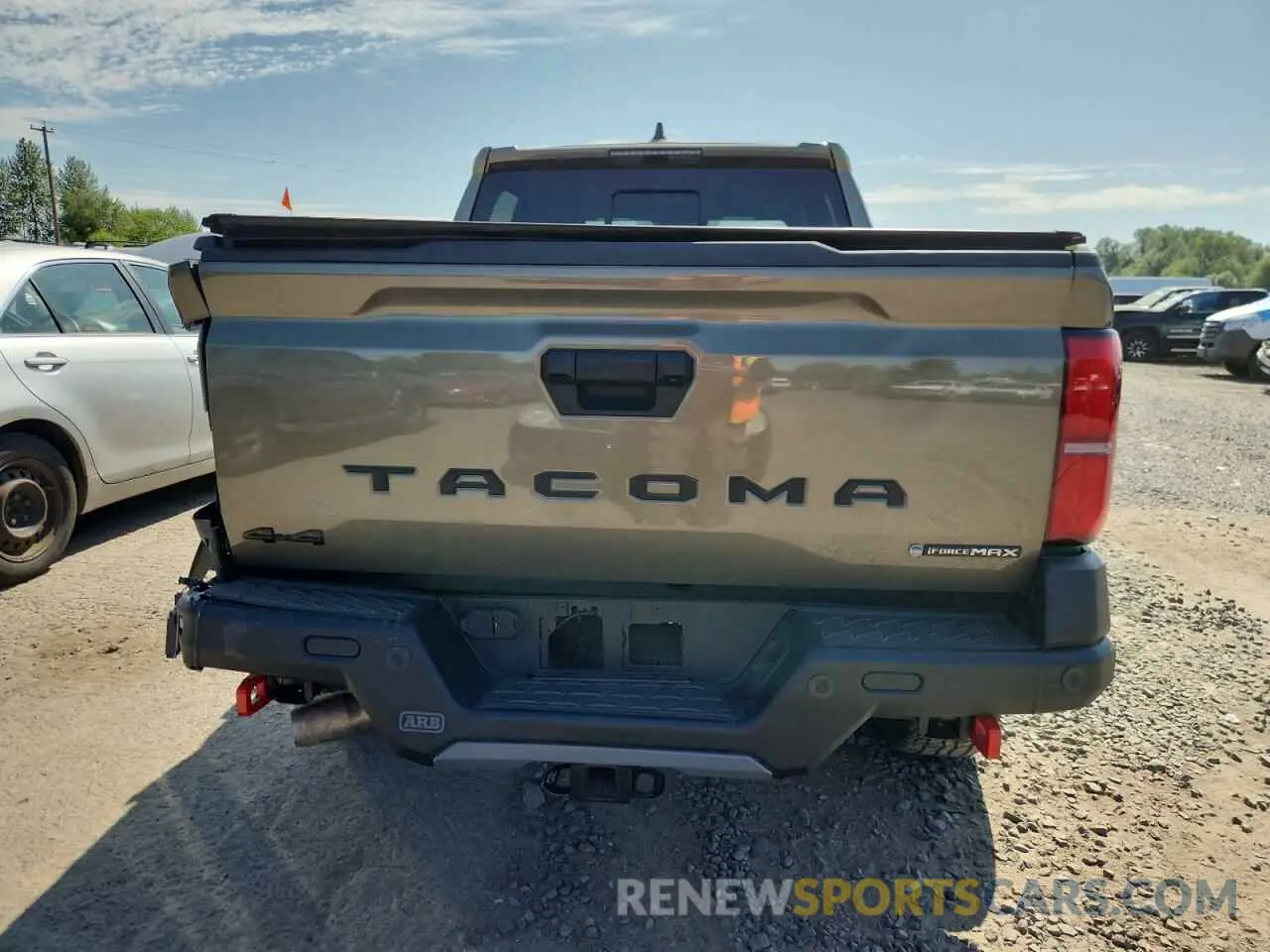 6 fotografías del automóvil dañado 3TYLC5LN8RT005521 TOYOTA TACOMA 2024