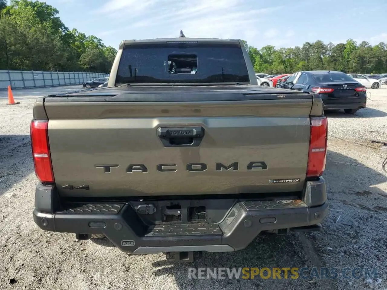 6 fotografías del automóvil dañado 3TYLC5LN9RT010033 TOYOTA TACOMA 2024
