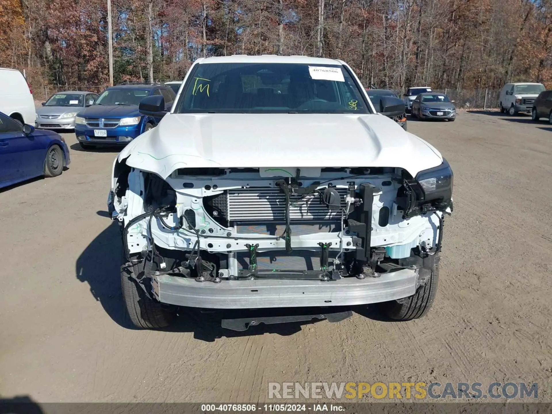 12 fotografías del automóvil dañado 3TYLD5KN1RT002751 TOYOTA TACOMA 2024
