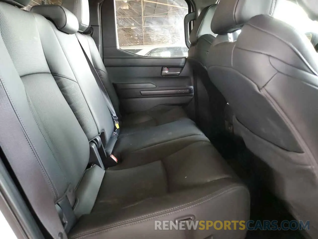 10 fotografías del automóvil dañado 3TMLB5JN0SM088997 TOYOTA TACOMA 2025