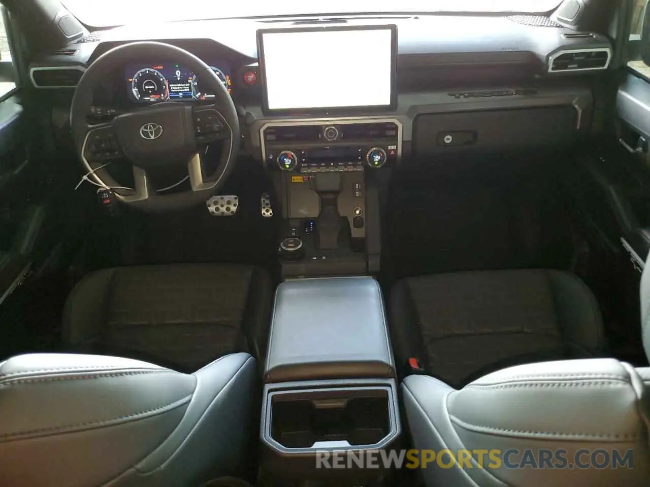 8 fotografías del automóvil dañado 3TMLB5JN0SM088997 TOYOTA TACOMA 2025