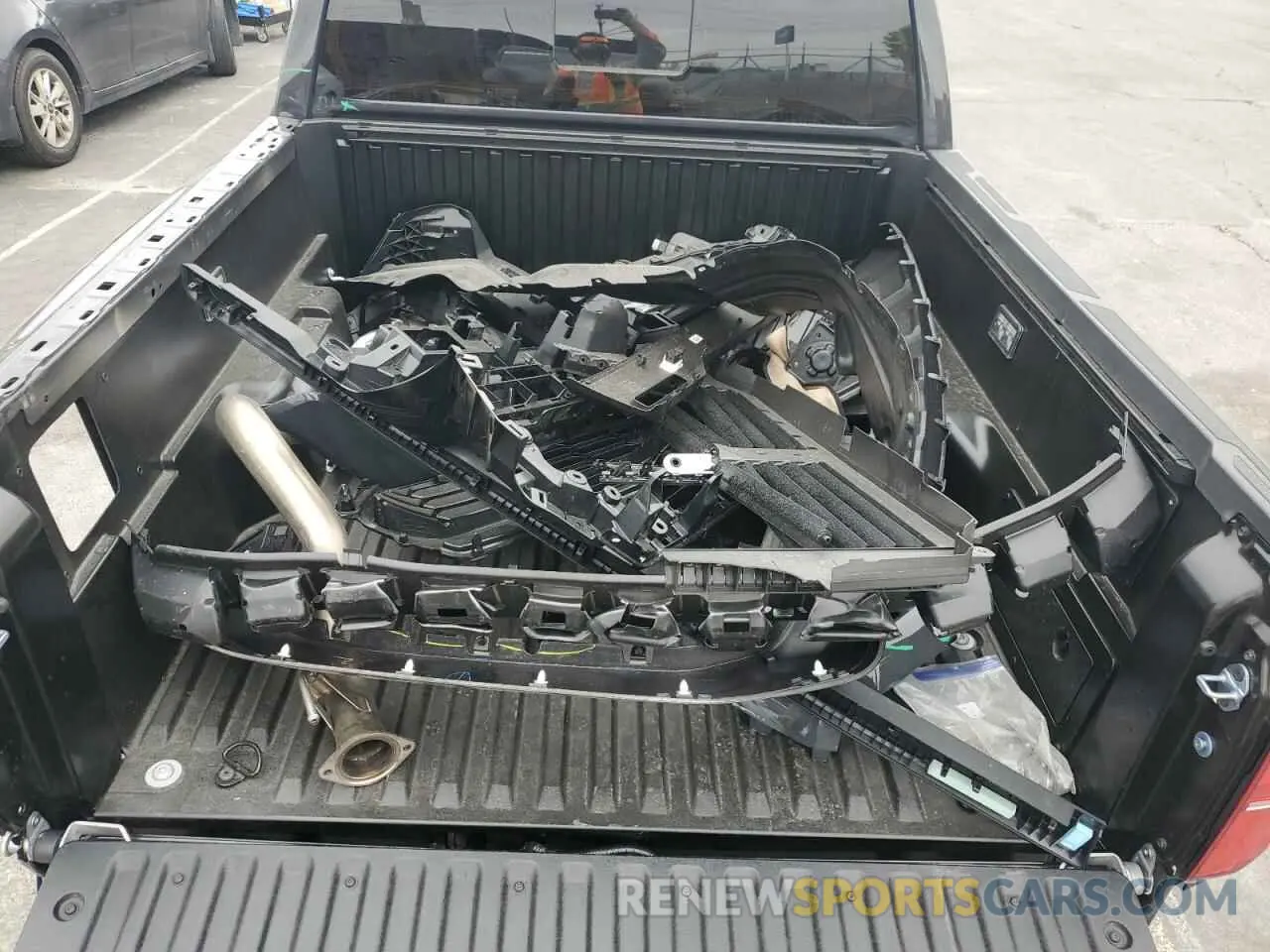 12 fotografías del automóvil dañado 3TMLB5JN4SM104263 TOYOTA TACOMA 2025