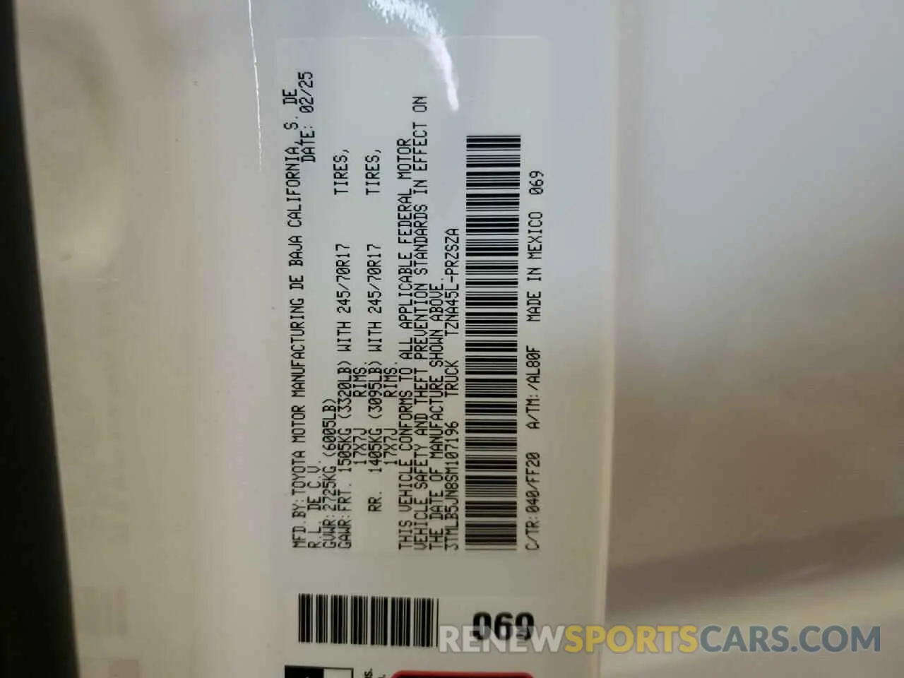 12 fotografías del automóvil dañado 3TMLB5JN8SM107196 TOYOTA TACOMA 2025