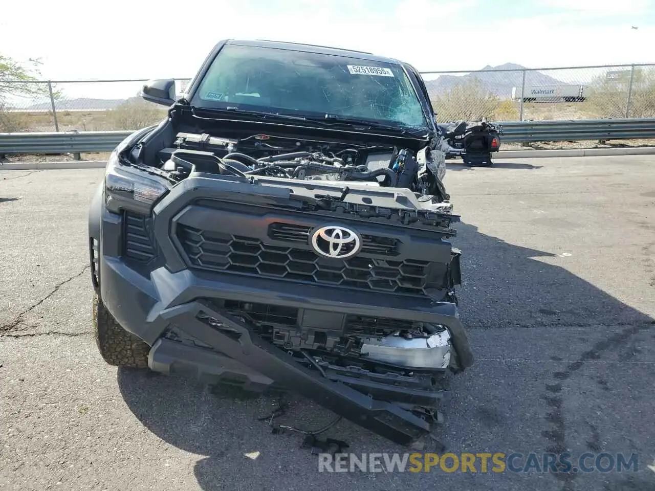 5 fotografías del automóvil dañado 3TMLB5JNXSM090000 TOYOTA TACOMA 2025