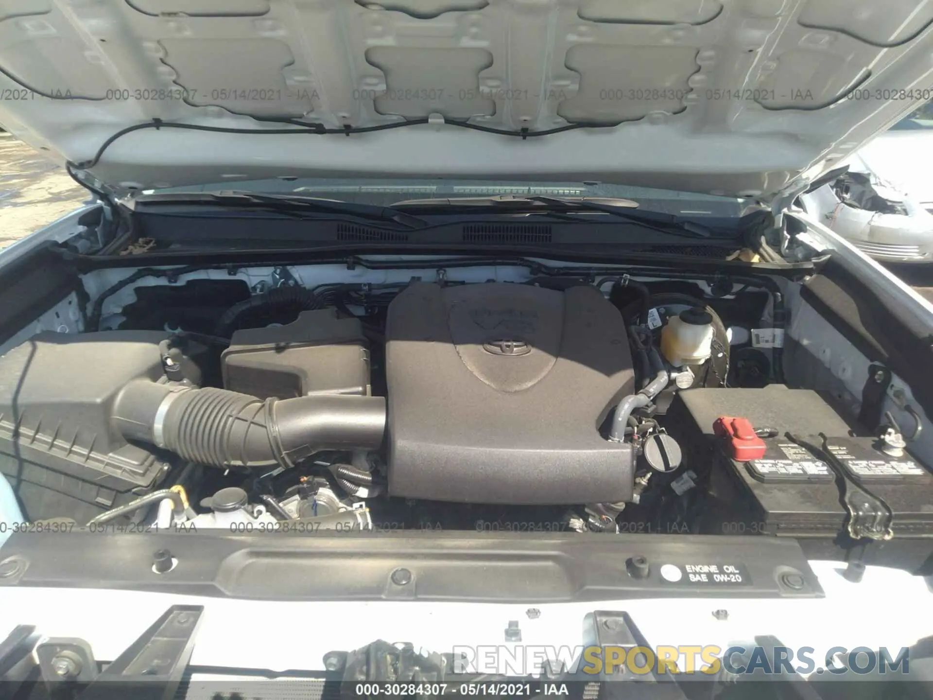 10 fotografías del automóvil dañado 3TMAZ5CN1KM102373 TOYOTA TACOMA 2WD 2019