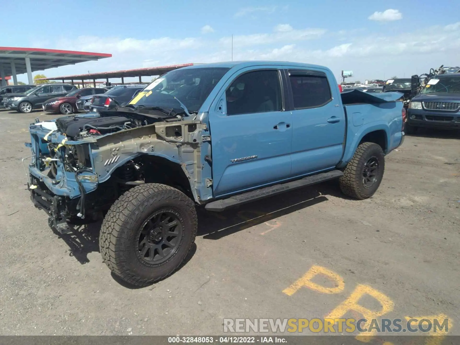 2 fotografías del automóvil dañado 3TMAZ5CN4KM098741 TOYOTA TACOMA 2WD 2019