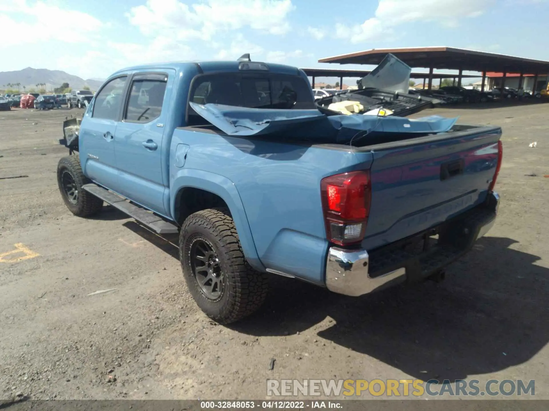3 fotografías del automóvil dañado 3TMAZ5CN4KM098741 TOYOTA TACOMA 2WD 2019