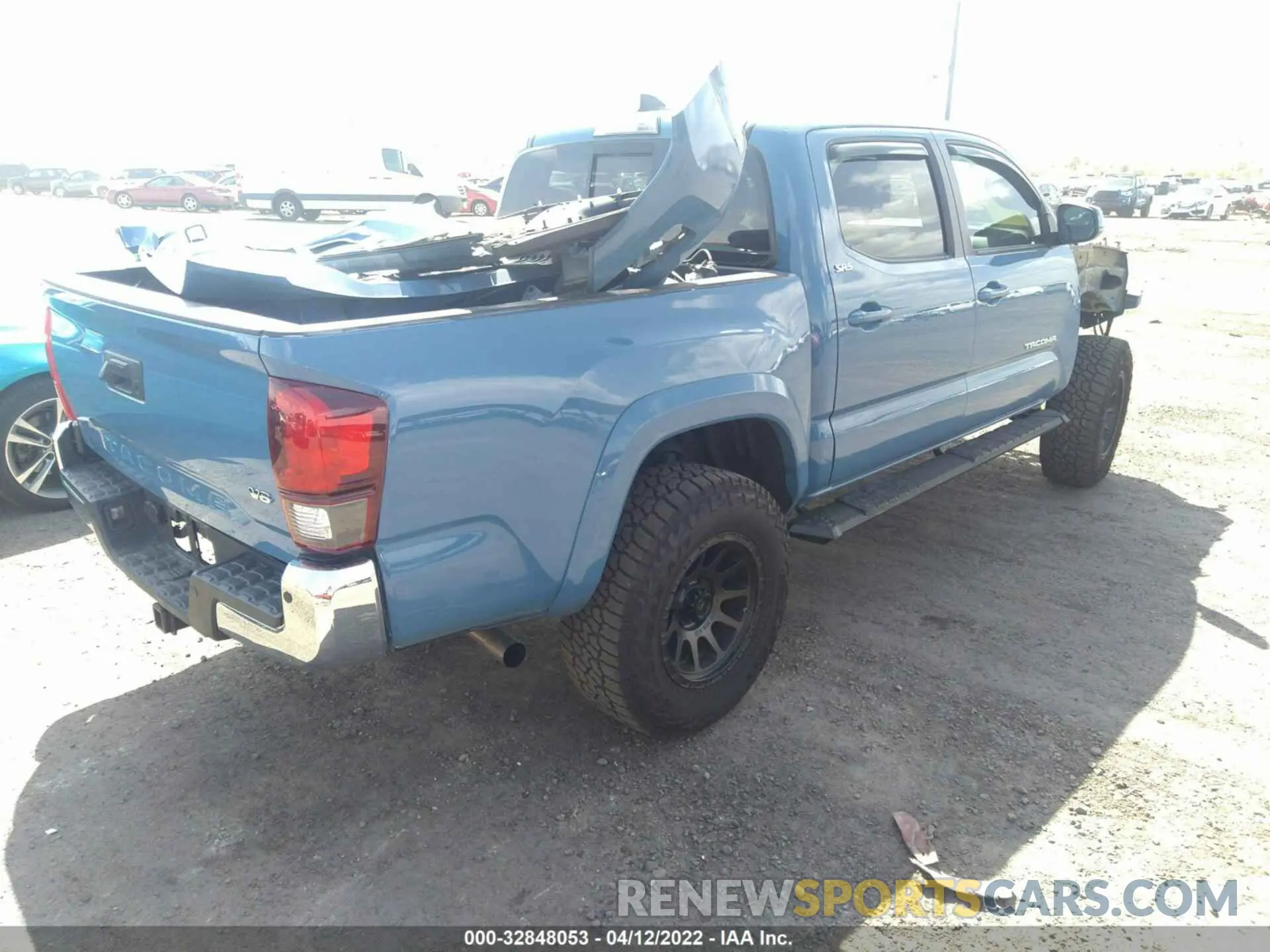 4 fotografías del automóvil dañado 3TMAZ5CN4KM098741 TOYOTA TACOMA 2WD 2019